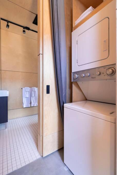 Вилла Cabin Sutton 252 - En Harmonie Avec La Nature! Экстерьер фото
